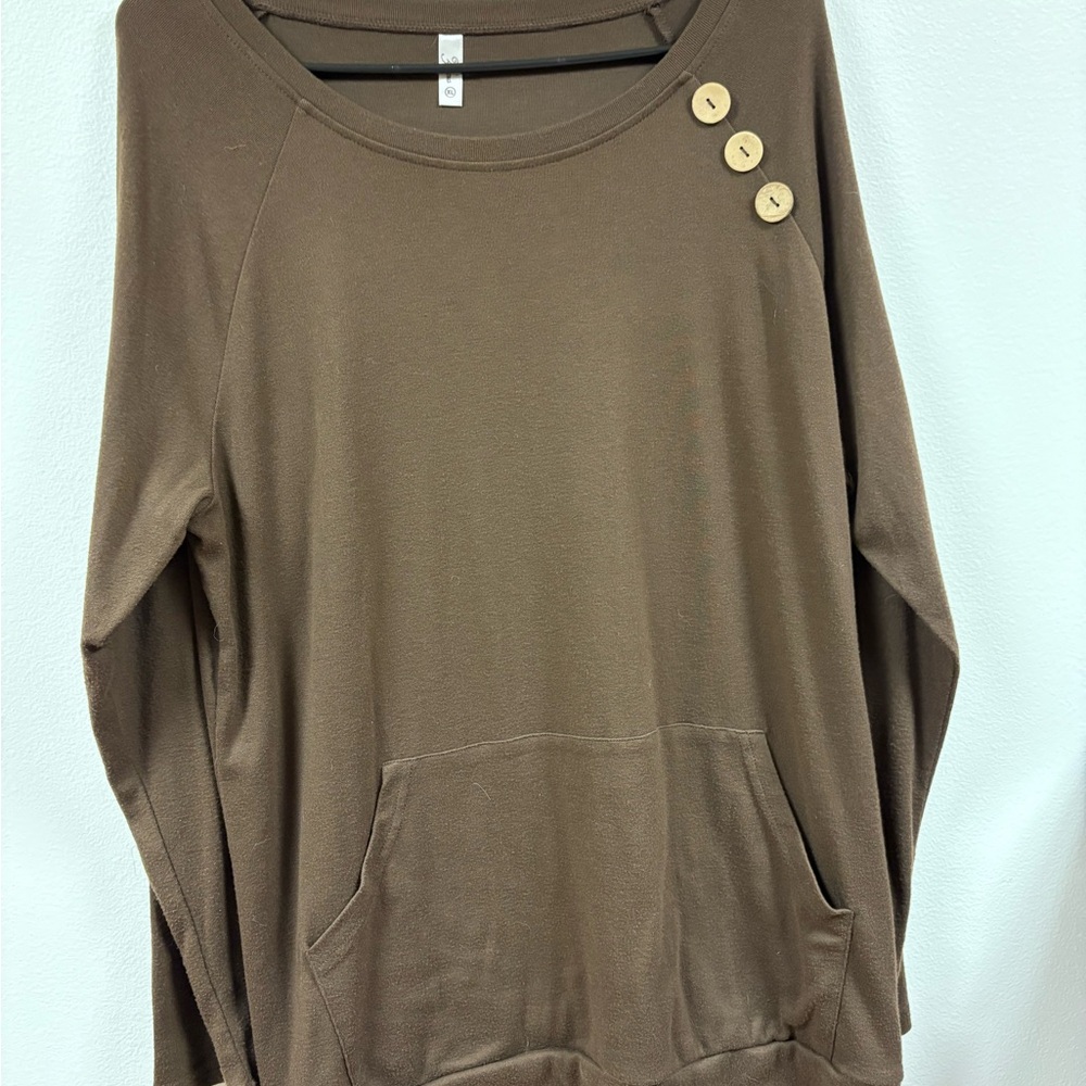 Yincara Brown Button-Accent Women's Top with pocket